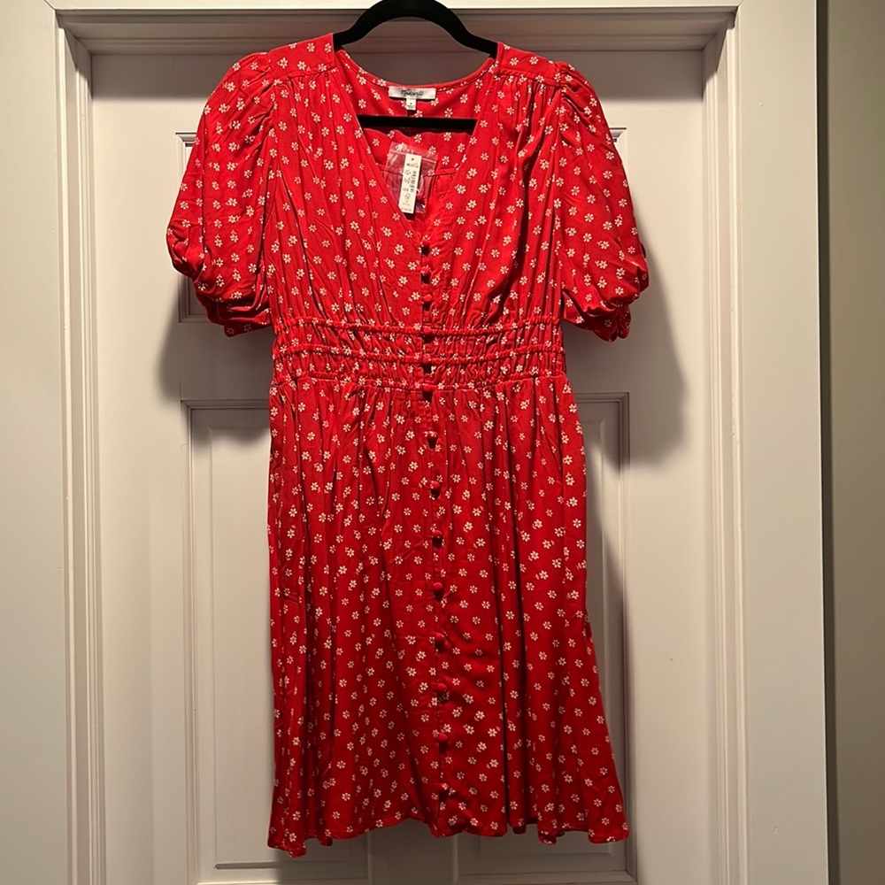 NWT! Madewell red floral dress. Size M